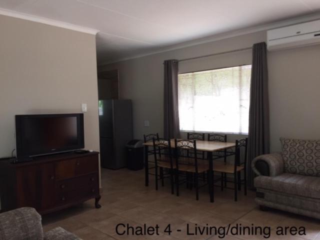 Impala Chalets Phalaborwa Exterior photo